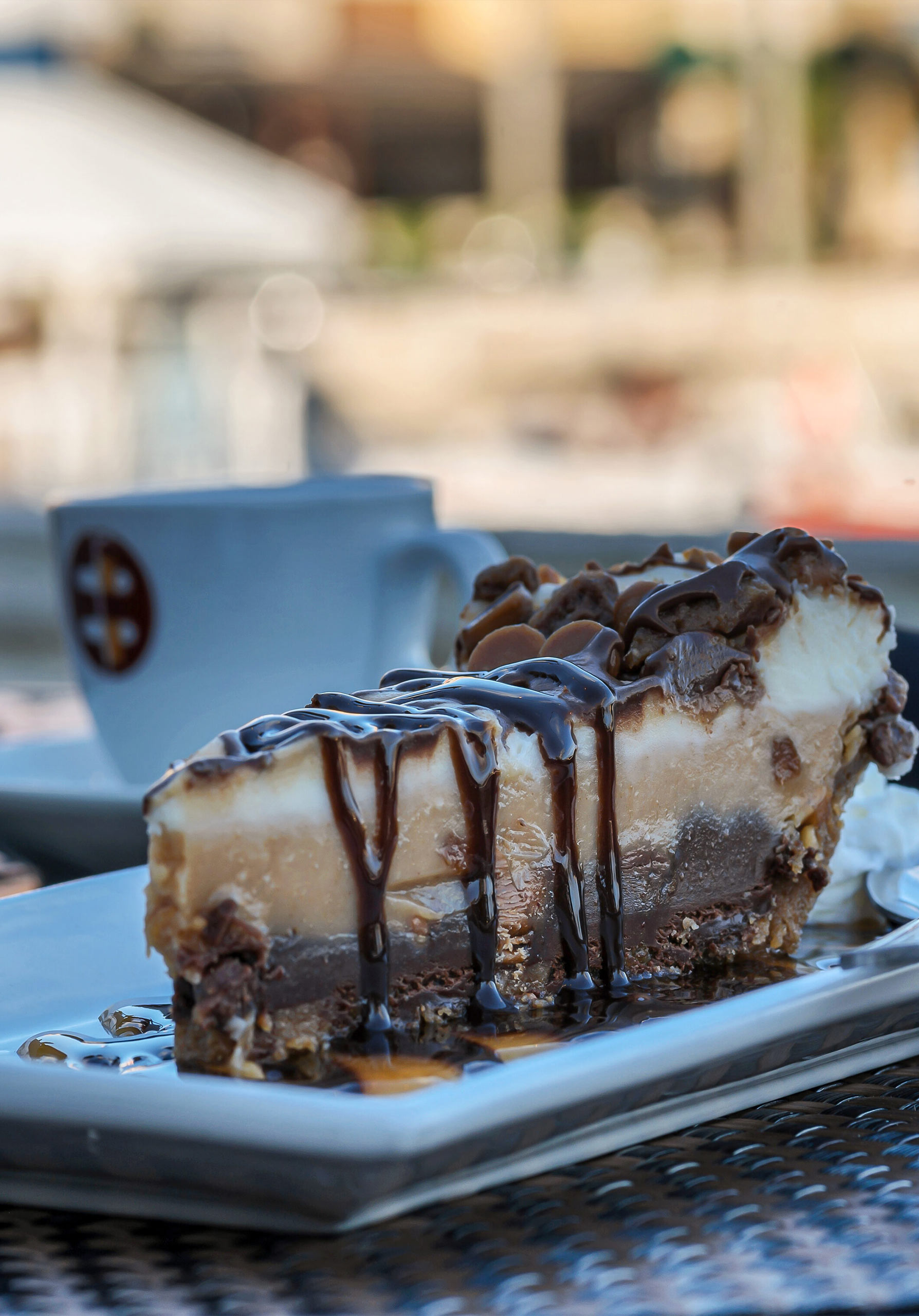 https://www.bayfrontinnnaples.com/wp-content/uploads/2022/01/dessert-1.jpg