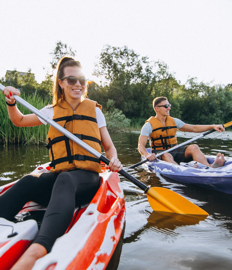 Couple in kayaks, Naples boat rentals