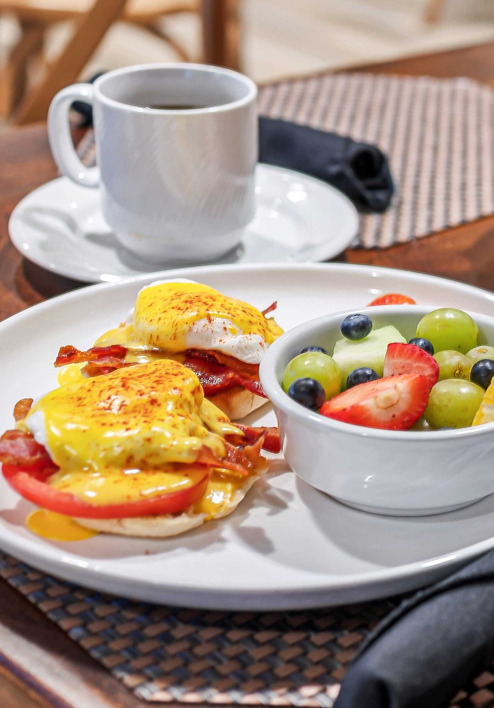 Breakfast menu, Naples waterfront dining