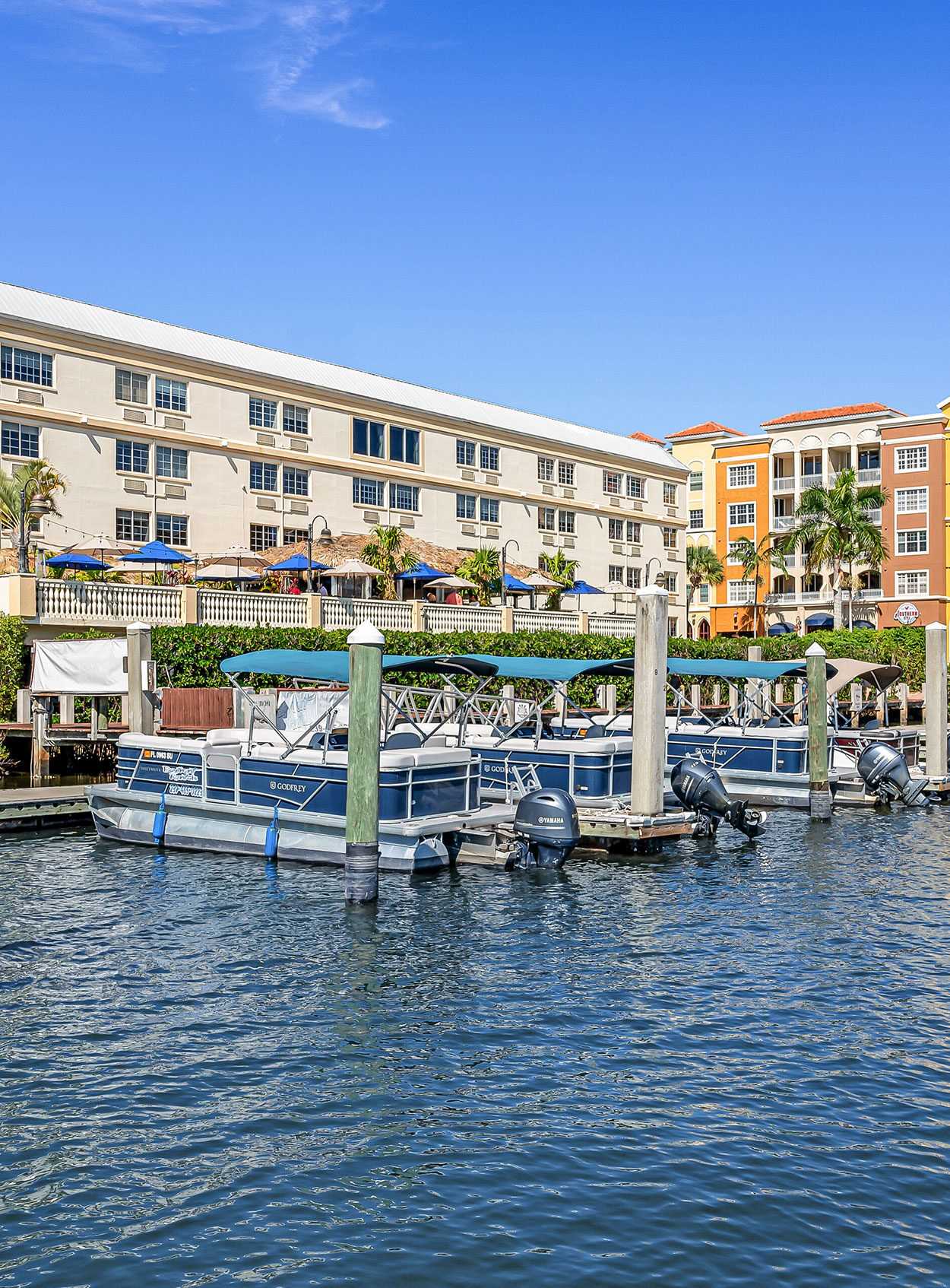 Bayfront Inn Marina Naples Boats